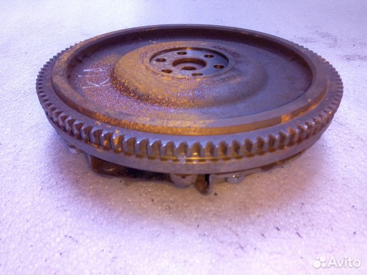 Маховик в сборе с корзиной Kia Rio 2013г