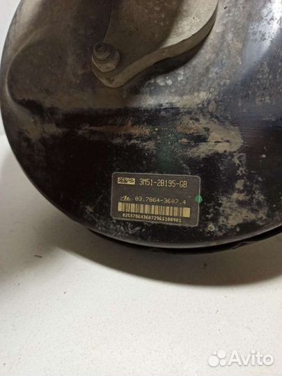 Вакуумник Ford Focus 2 1.6