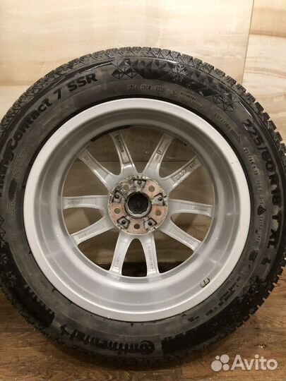 Комплект оригинальных колес BMW V-spoke 618 X3 G01