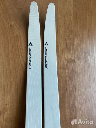 Беговые лыжи fischer классика