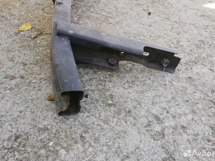 Усилитель grand cherokee wk2