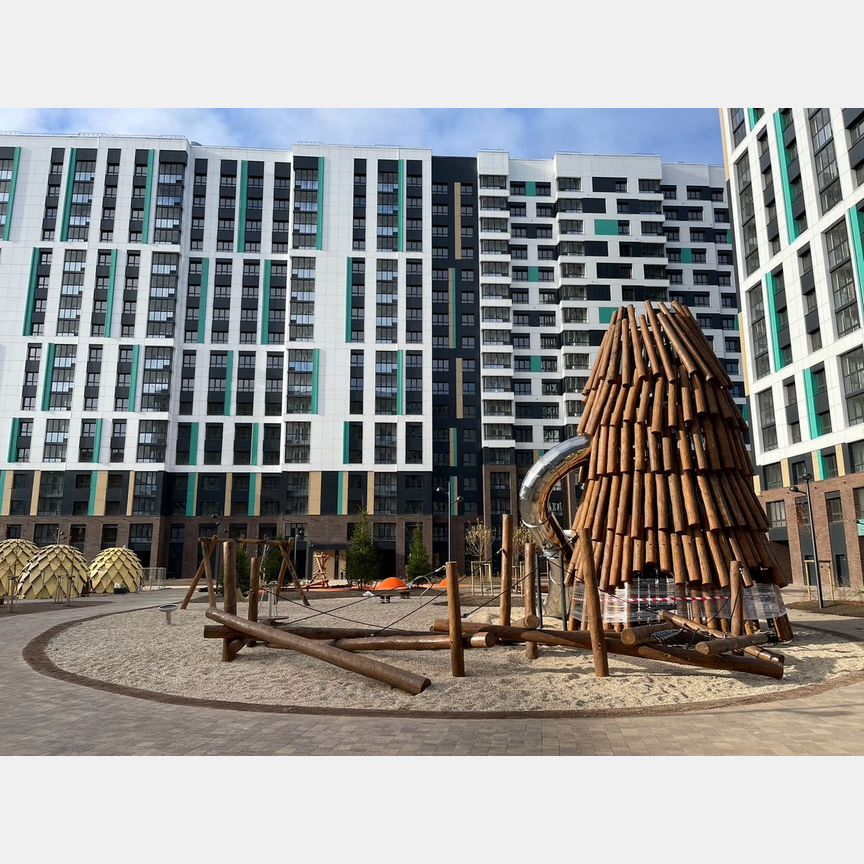 2-к. квартира, 71,6 м², 1/17 эт.
