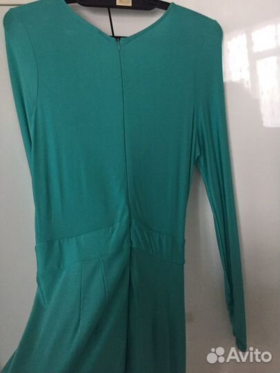 Платье от Guess 42-44р