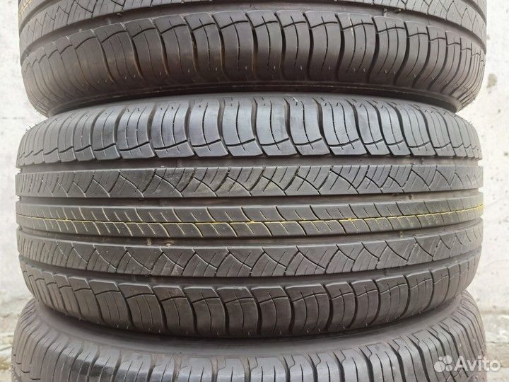 Michelin Latitude Tour HP 235/55 R18 100V