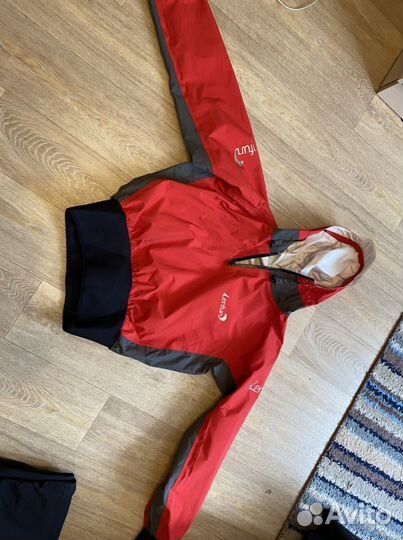 Неопреновый костюм