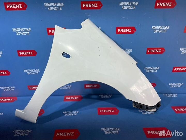 Крыло переднее правое Toyota Prius 20 2003-2009