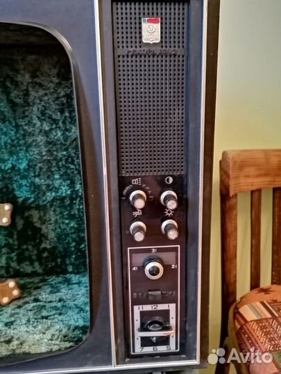 Кошачий домик в виде телевизора СССР