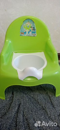 Отдам детский горшок