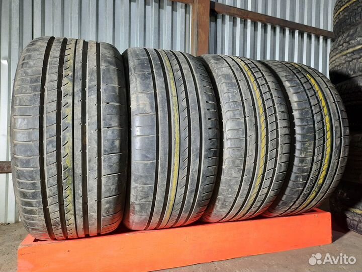 Goodyear Eagle F1 Asymmetric 3 245/35 R20 и 275/30 R20