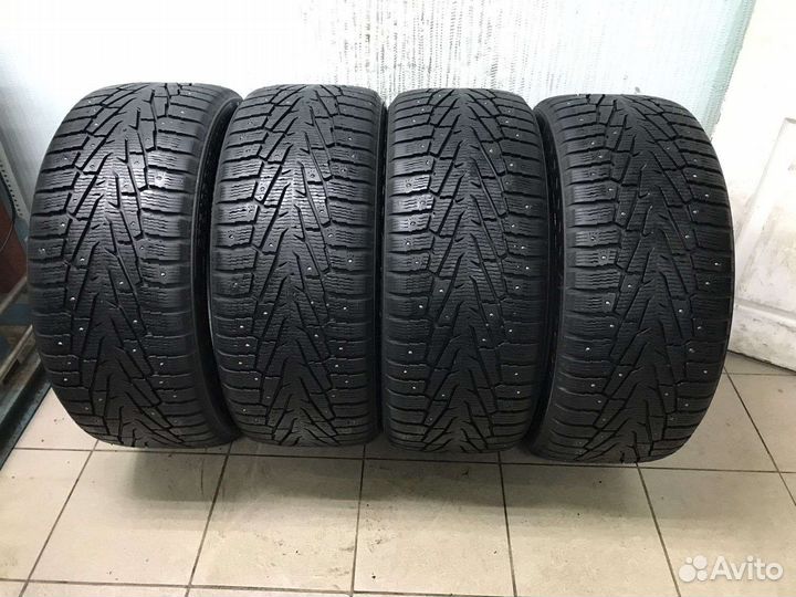 Nokian Tyres Hakkapeliitta 7 SUV 275/40 R20 101T