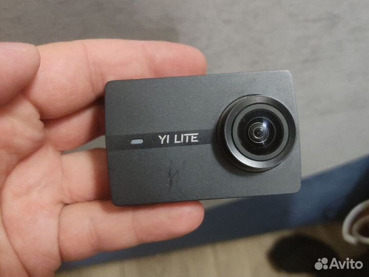 Экшн Камера yi lite