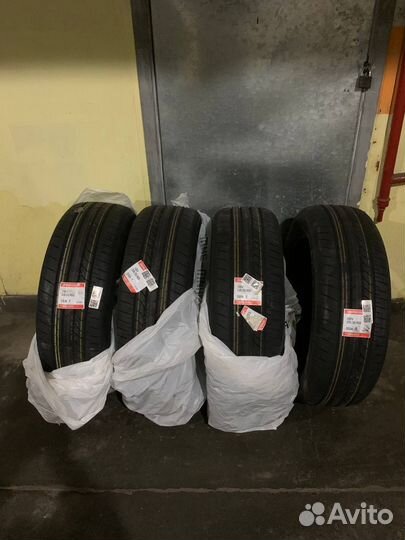 Bridgestone Dueler H/L 33A 235/55 R20