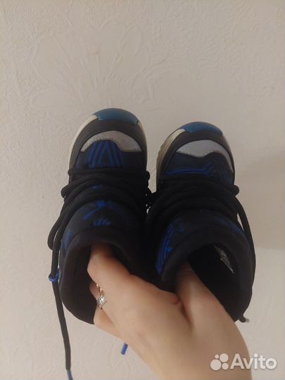 Ботинки зимние adidas