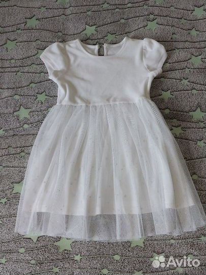 Платье белое со звездочками 116