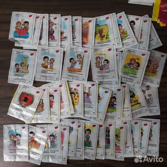 Вкладыш от жвачек love is