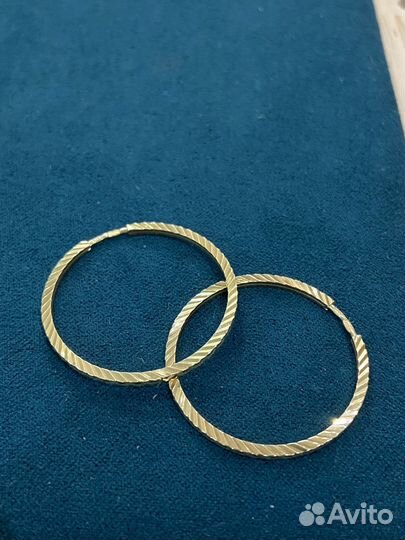 Золотые серьги конго