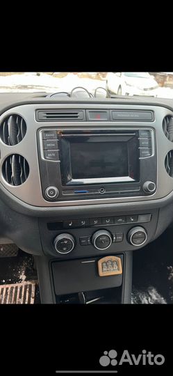 Штатная магнитола Volkswagen tiguan