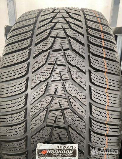 Hankook Winter I'Cept Evo 3 W330 215/55 R18 99V