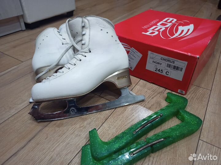Коньки фигурные профессиональные edea chorus 245