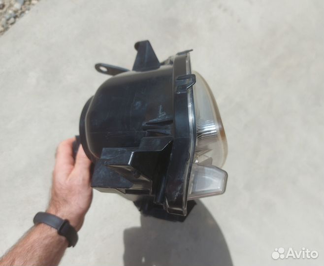 Фара левая Toyota Corolla Е150 рестайлинг