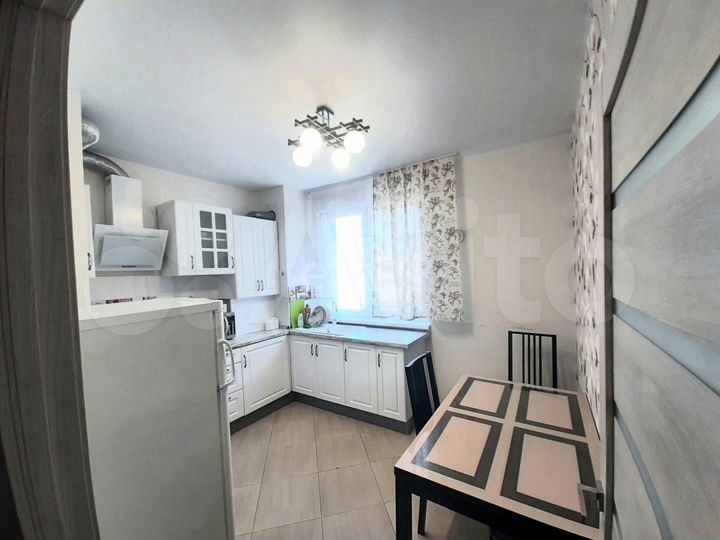 3-к. квартира, 71 м², 4/4 эт.