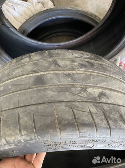 Michelin Pilot Sport 4 S 245/35 R20 и 275/30 R20 97Y