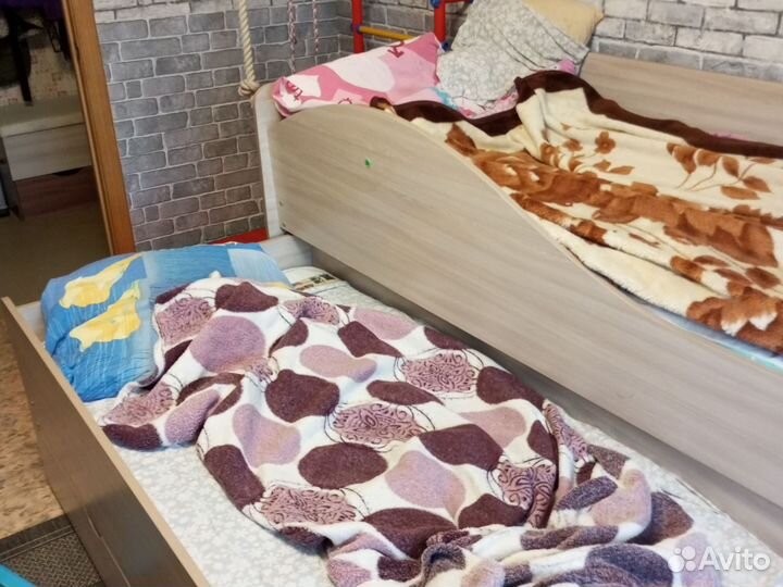 Двухъярусная кровать выдвижная