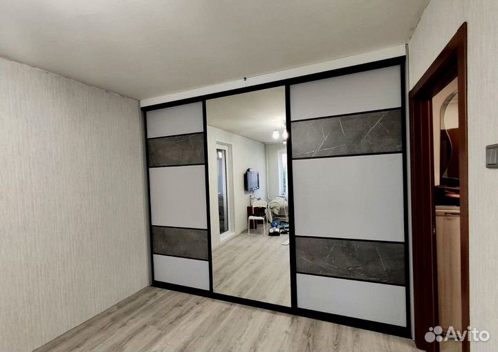 S10I4 Шкаф купе