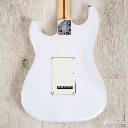 Fender Juanes Stratocaster Luna White