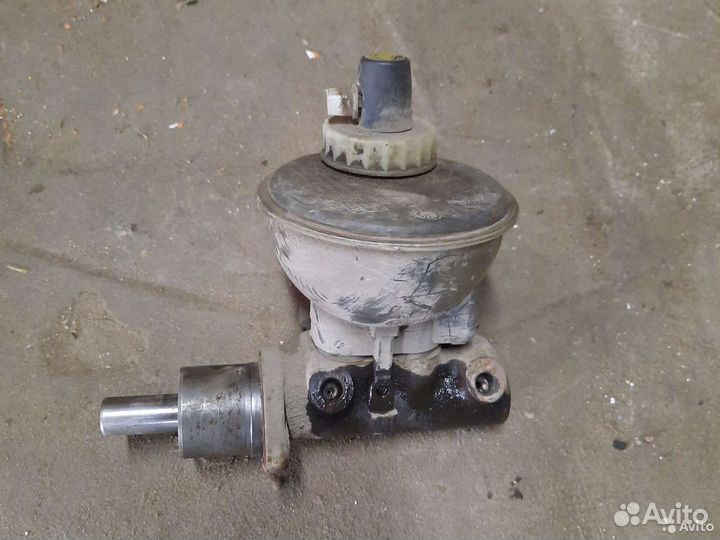 Главный тормозной цилиндр Skoda Felicia