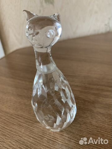 Статуэтка кошка