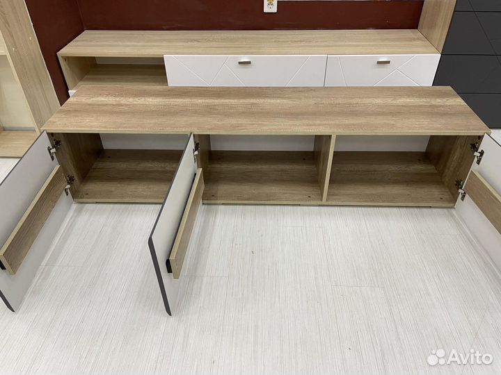 Тумба под тв «Наоми тб-17»