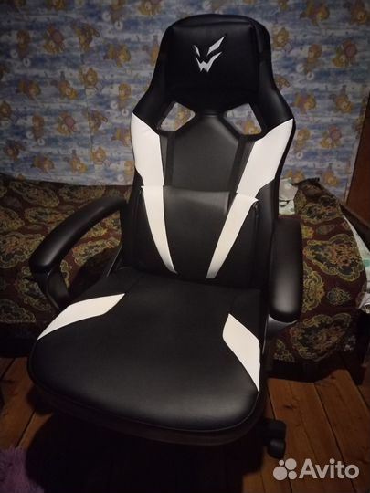 Компьютерное кресло