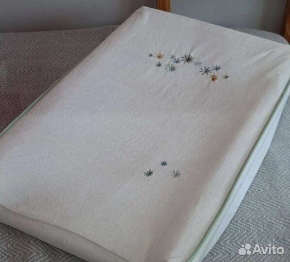 Пеленальная подстилка со сьемным чехлом IKEA