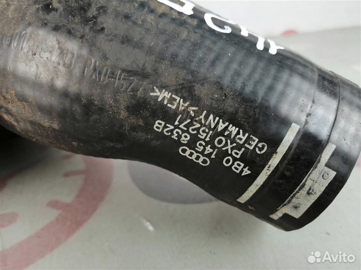 Патрубок интеркулера VW Passat (B5+) 2000-2005