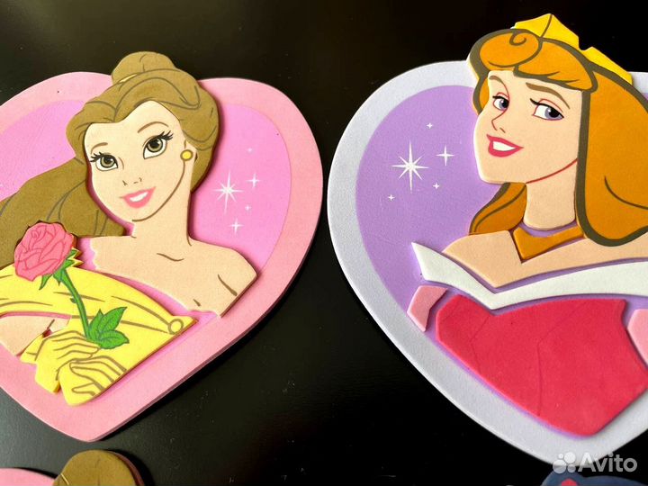 Интерьерные наклейки