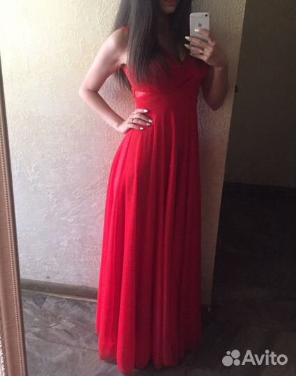 Платье вечернее