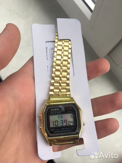 Электронные часы casio classic