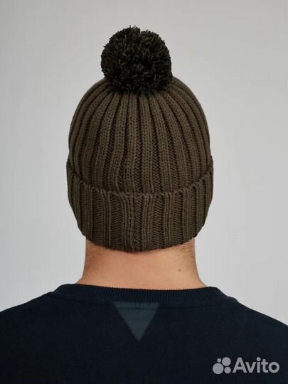 Шапка Napapijri хаки с помпоном