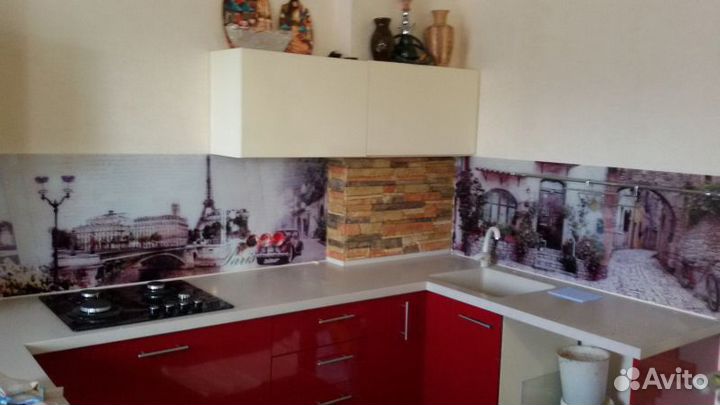 Кухонный фартук из закаленного стекла