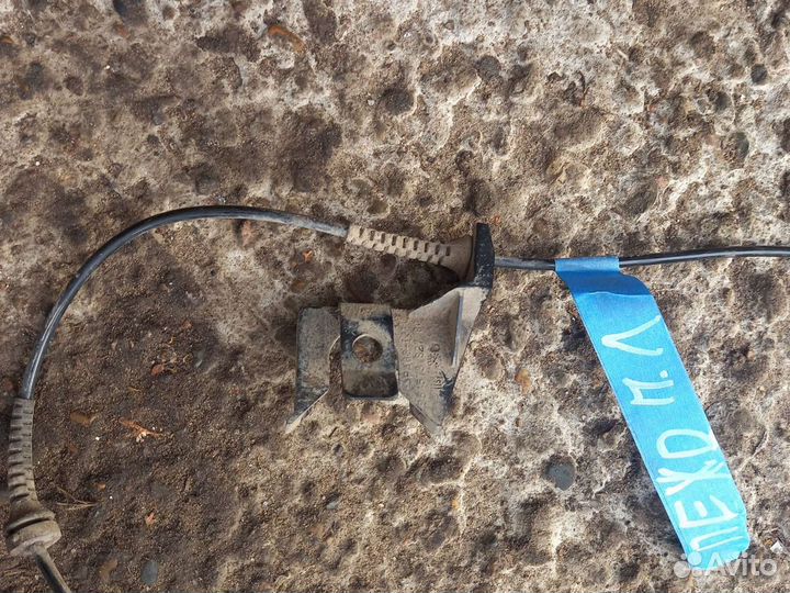 Peugeot 308 передний датчик абс