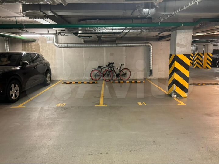 Машиноместо, 15 м²