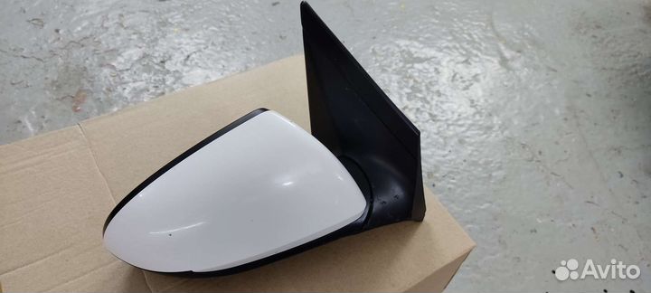 Зеркало на Hyundai Solaris 2