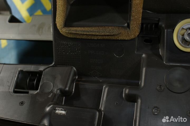 Торпедо Renault Kangoo