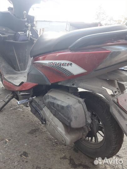 Скутор джогер