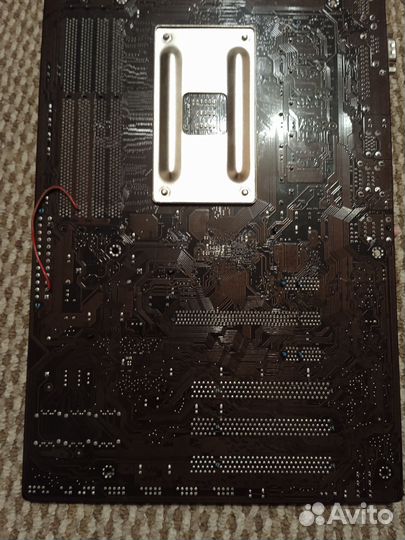 Материнская плата с процессором