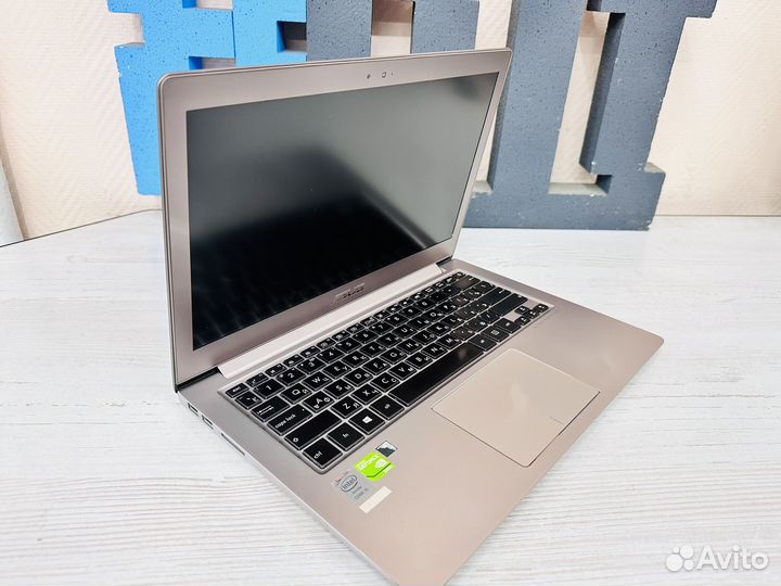 Ультрабук Asus i5 8gb IPS nvidia 840 2gb