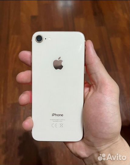 iPhone 8, 64 ГБ