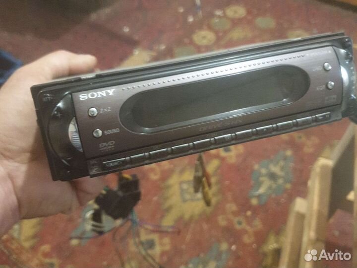 Магнитола автомобильный sony