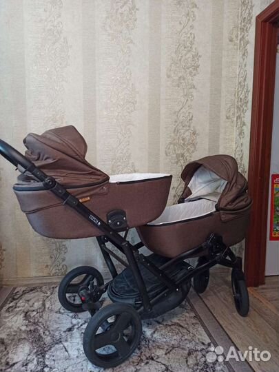 Коляска для двойни